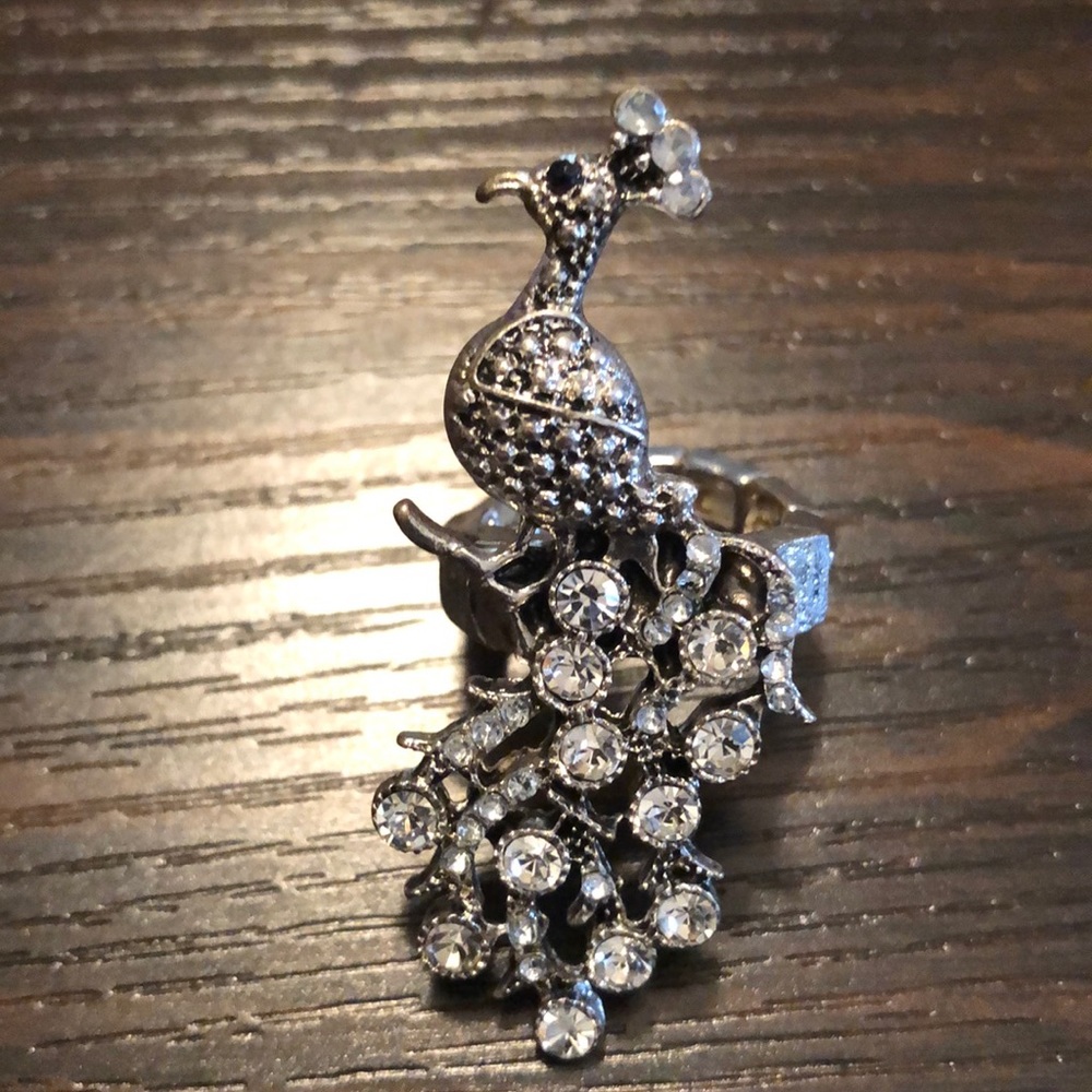 Peacock ring